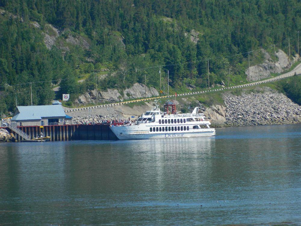 Отель A Fleur De Baie Экстерьер фото